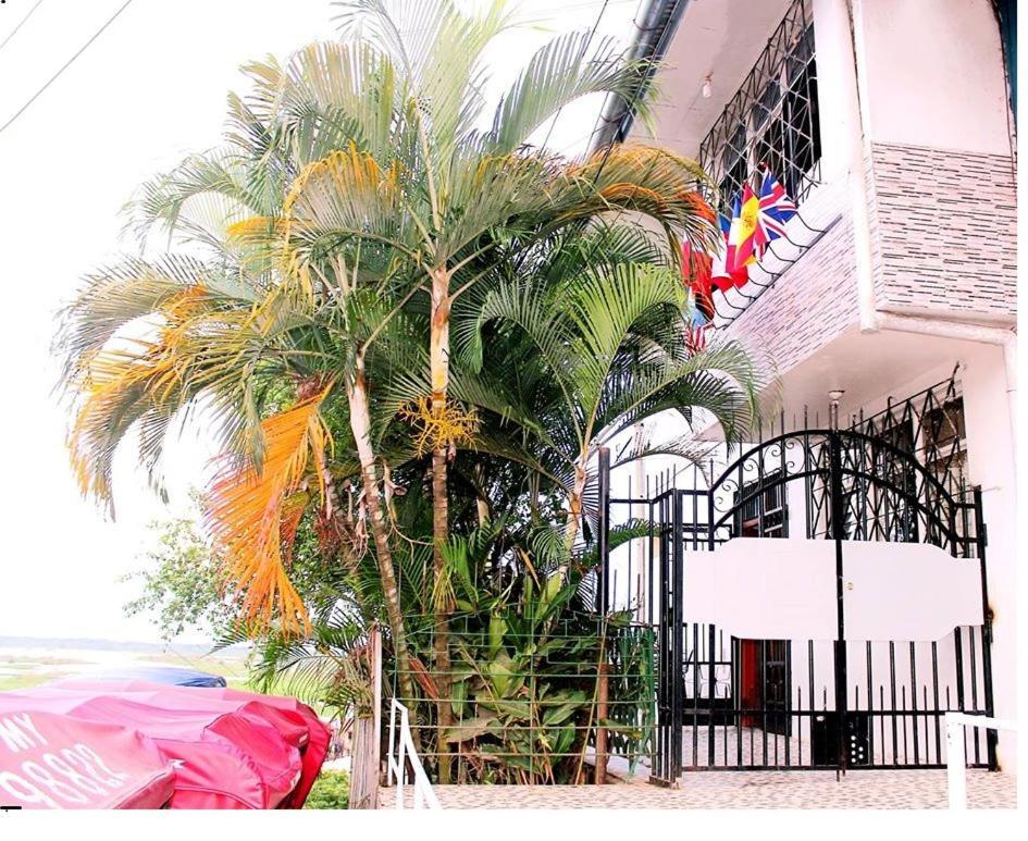 Hostal Maravilla Amazonica イキトス エクステリア 写真